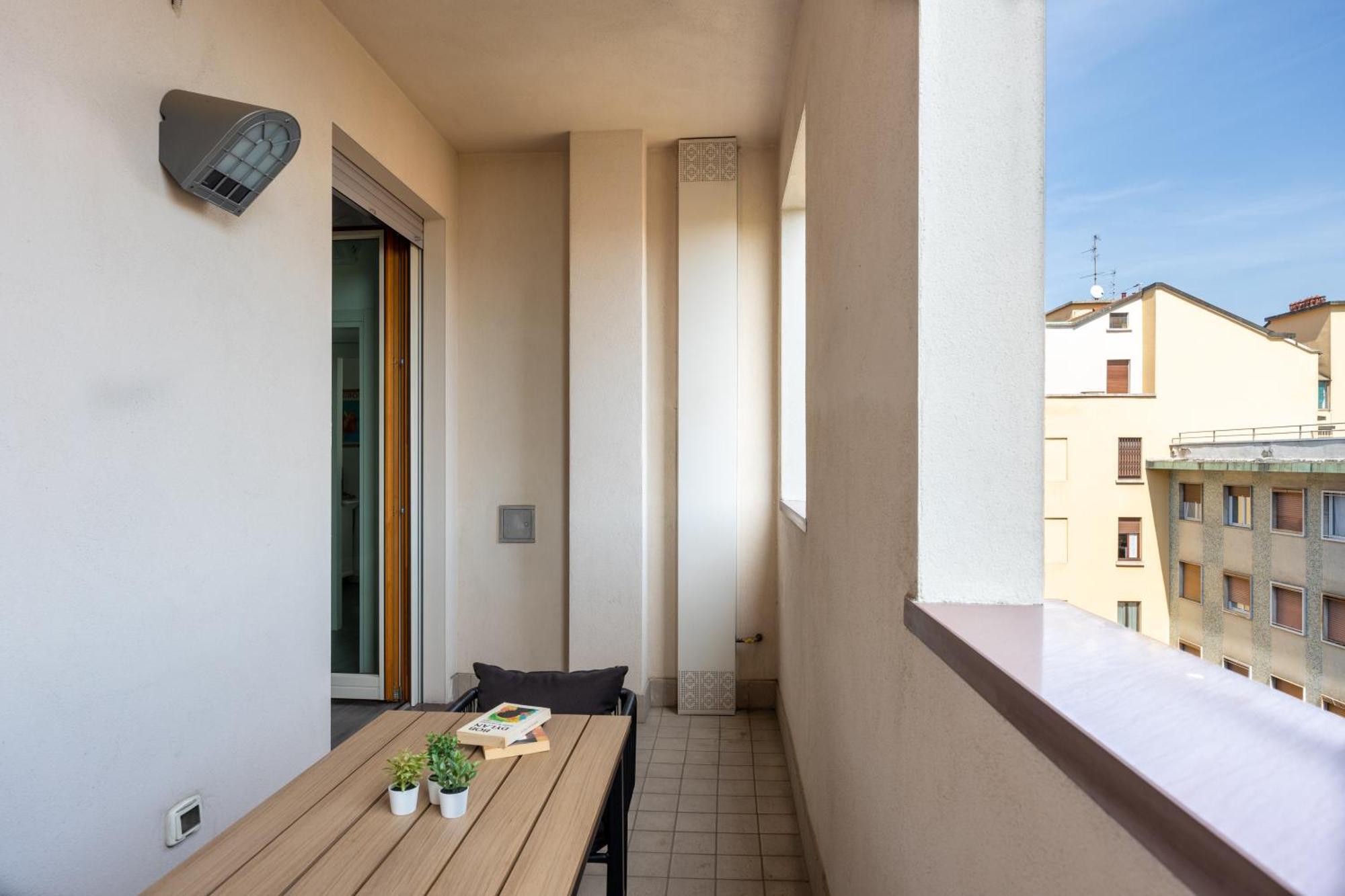 Bocconi'S Nest - Close To Duomo With Terrace Милано Екстериор снимка