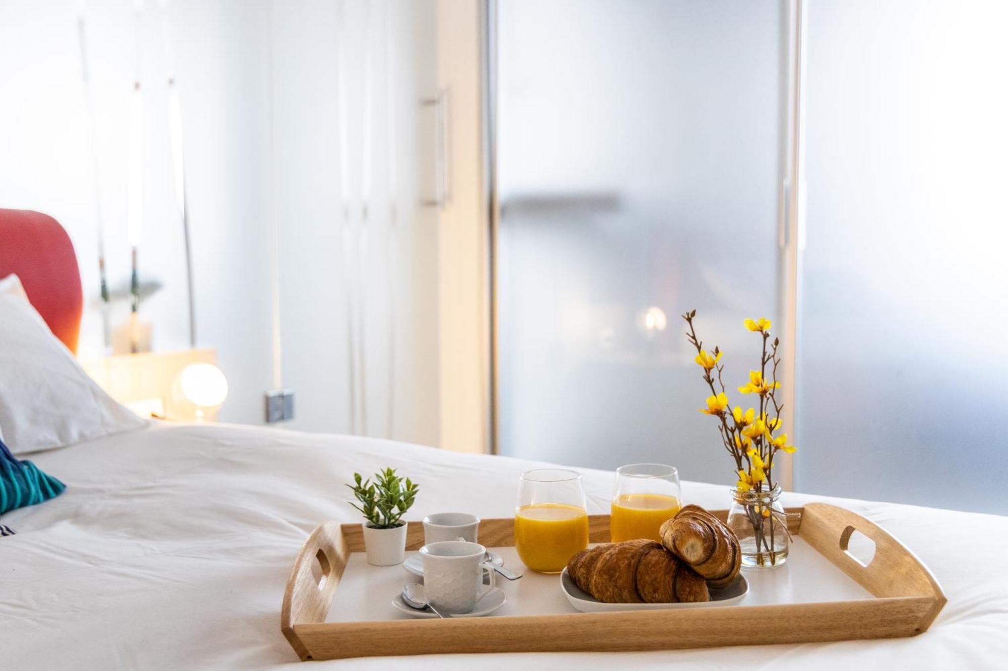 Bocconi'S Nest - Close To Duomo With Terrace Милано Екстериор снимка