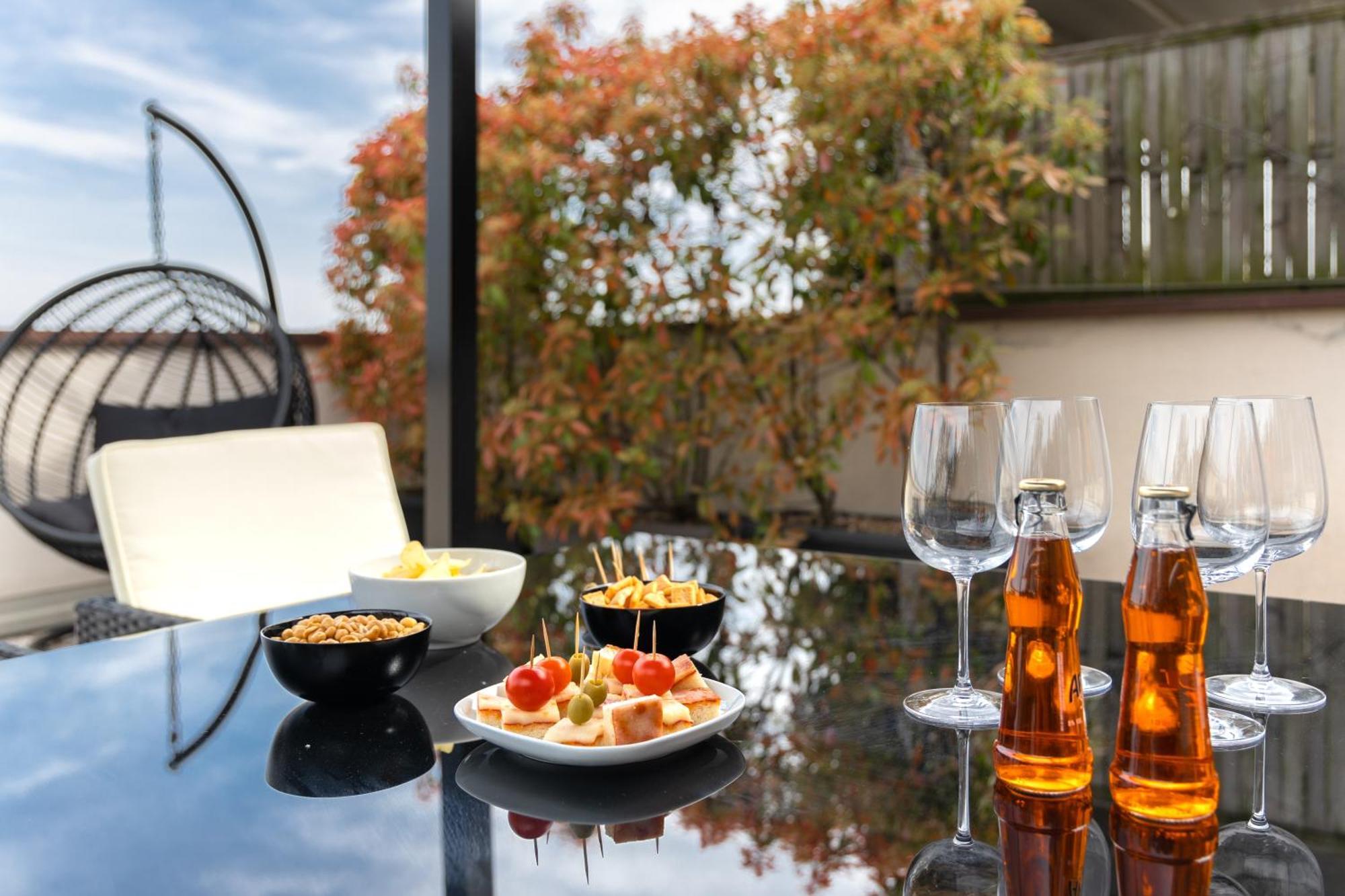 Bocconi'S Nest - Close To Duomo With Terrace Милано Екстериор снимка