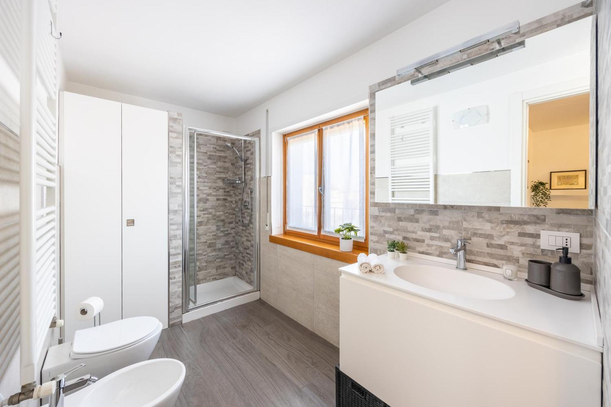 Bocconi'S Nest - Close To Duomo With Terrace Милано Екстериор снимка